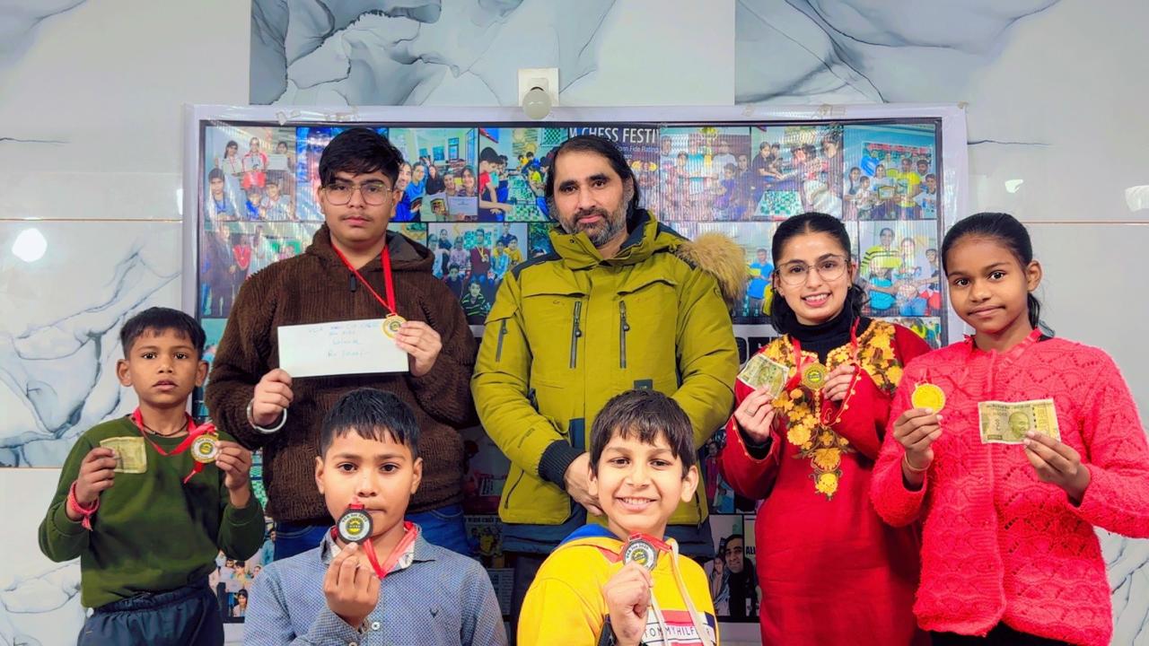 Surinder, Amrita, Nitika, Prince win AVNI Cup Chess Competition 